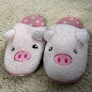 Piggy slippers